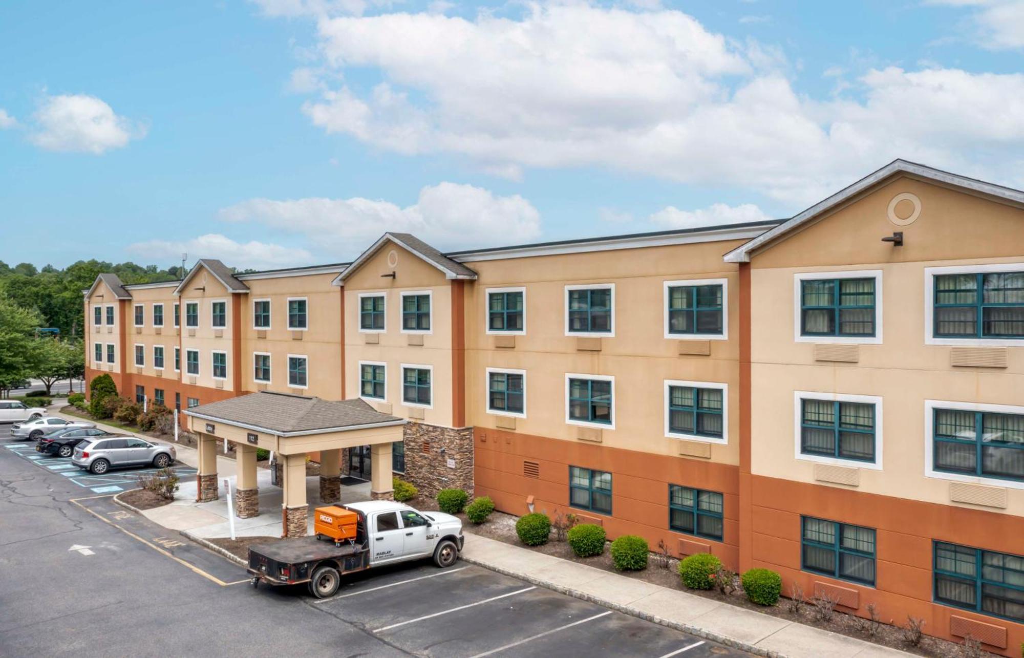 Extended Stay America Suites - Ramsey - Upper Saddle River Екстер'єр фото